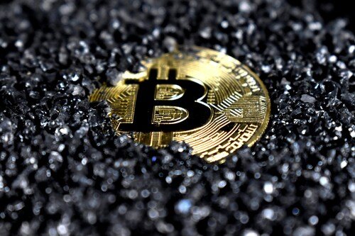 Why Your Business Should Start Accepting Cryptocurrency Today